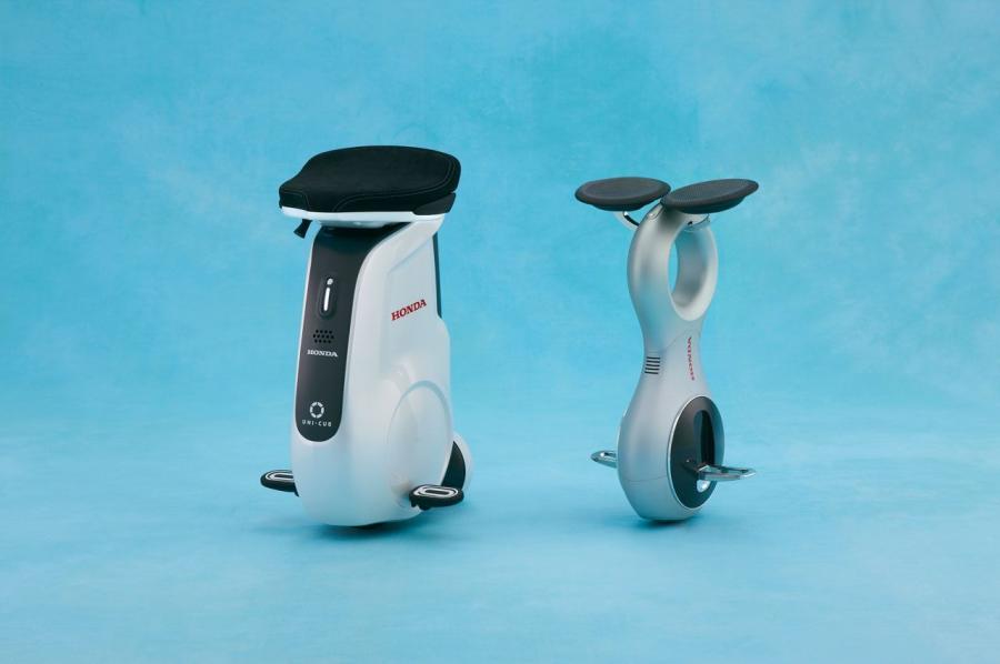  Honda Uni-Cub Personal Mobility Device 2012 года  (фото 4 из 30)
